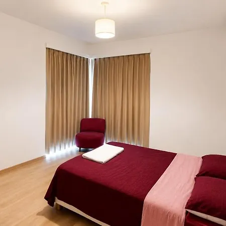Appartement Sehir Merkezinde Konforlu Ve Ferah - Casinolara Yuerueyues Mesafesi *